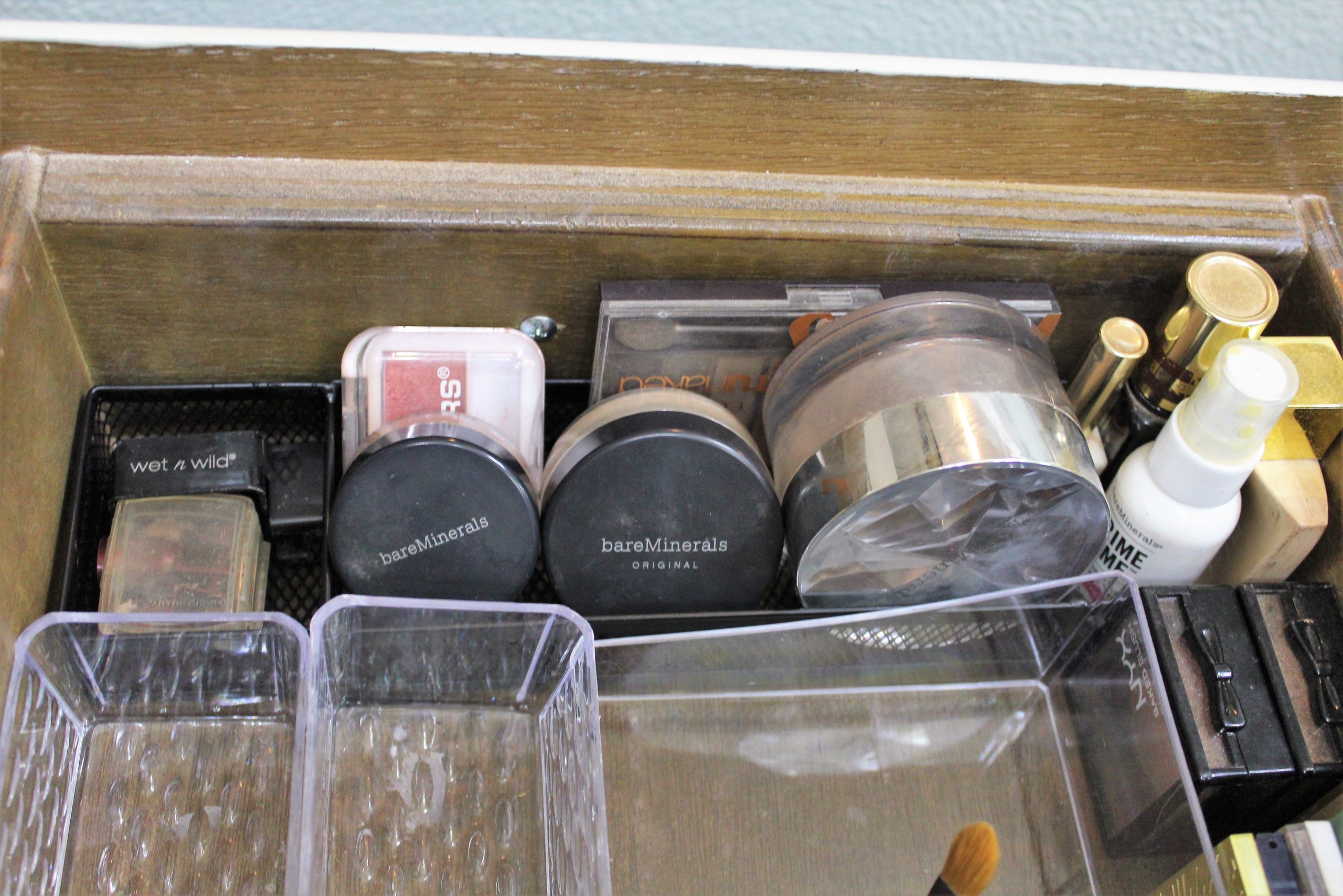 8 Makeup Organization Hacks Beauty Bloggers Use Every Day