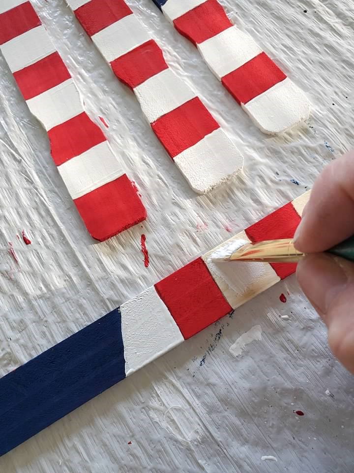 Faux Patriotic Book Stack (with Cricut Joy)