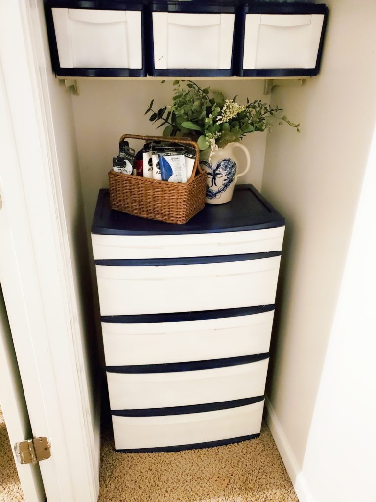 UPCYCLED STORAGE ORGANIZER Decorate with Tip and More