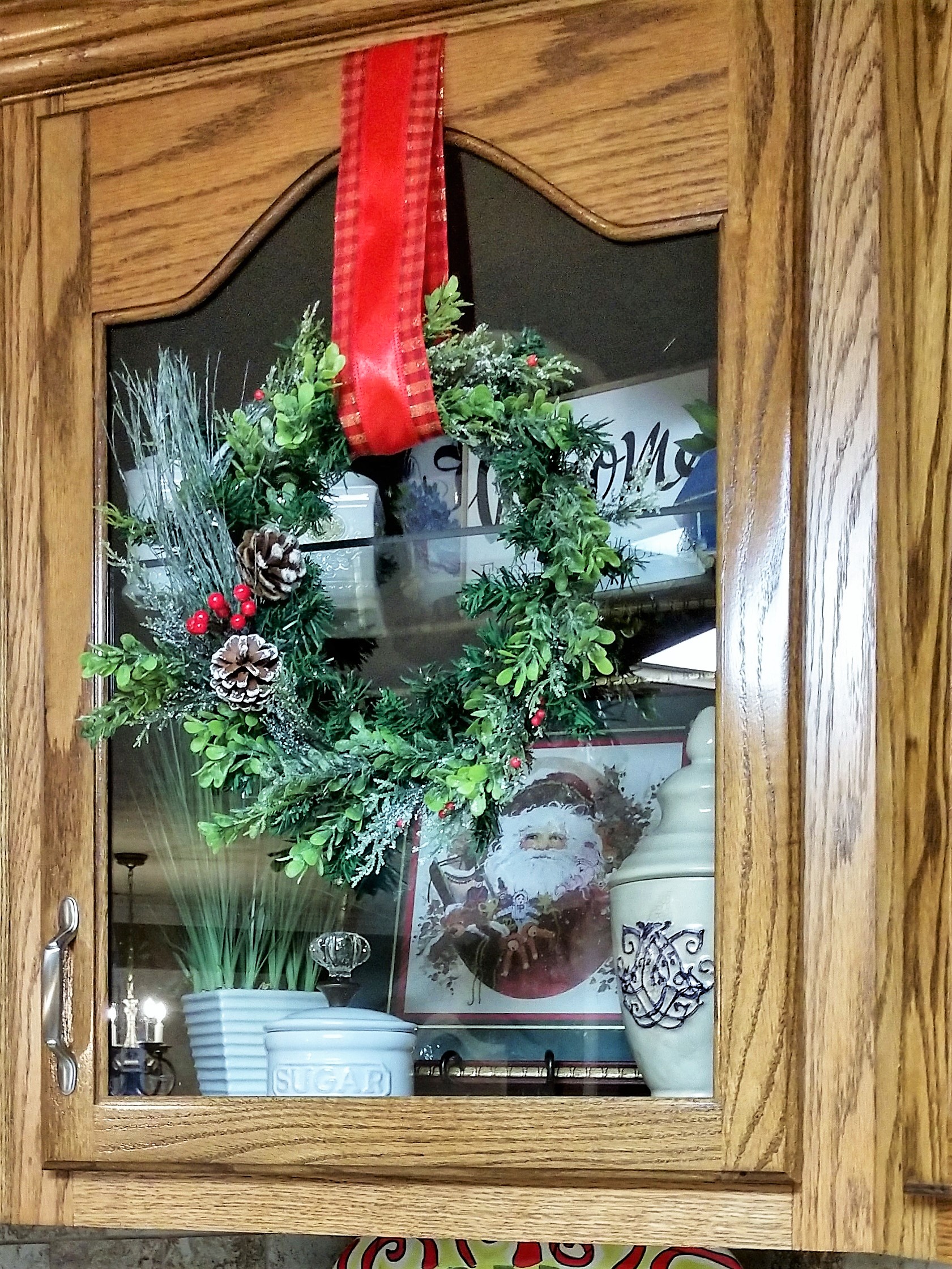 DIY CABINET WREATH – Decorate & More with Tip