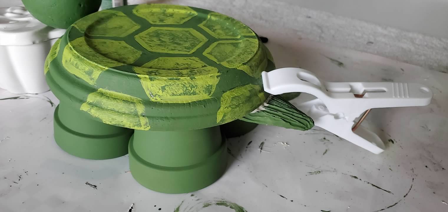 CLAY POT TURTLE TUTORIAL - Decorate & More with Tip